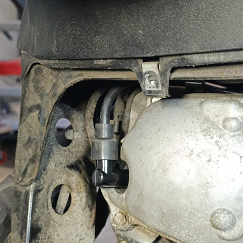 Zündkerzenstecker Kokusan für Sprint, Primavera und Zip 4-Takt iGET E4/E5