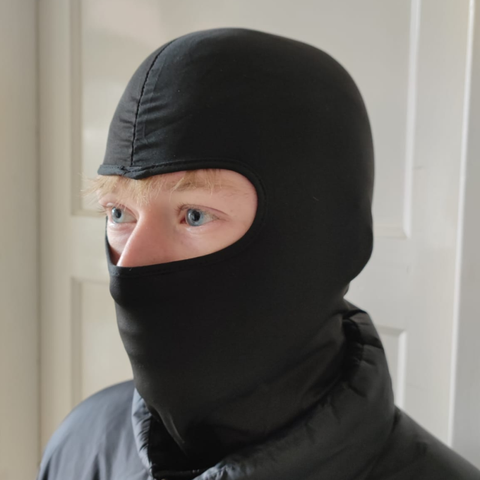 balaclava voor helm in het zwart