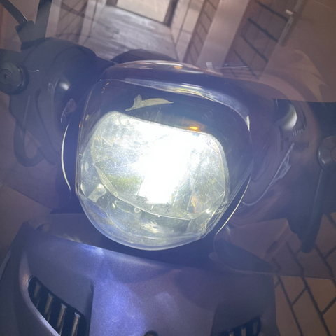 LED koplamp Piaggio Zip (Xenon look)