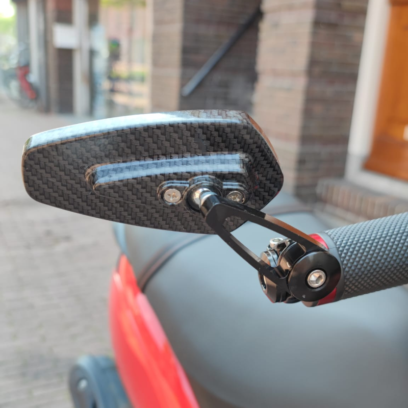 carbon handvatten bar end spiegels van zelioni voor vespa sprint en piaggio zip