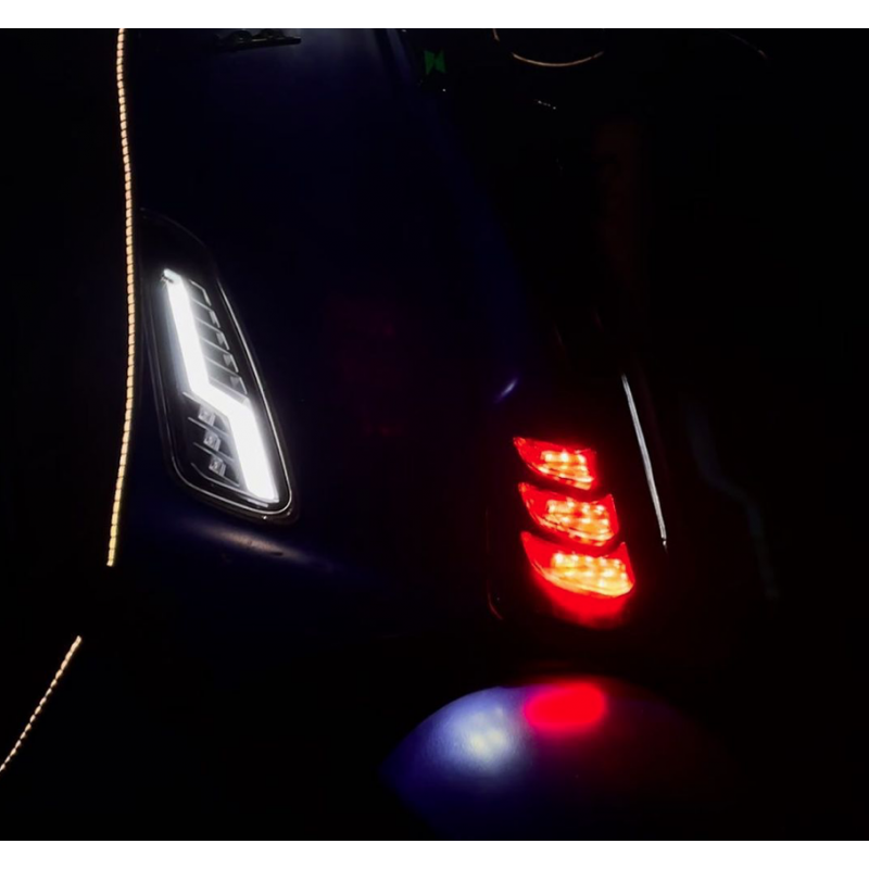 thndr claxonneus met ledverlichting in de grill voor vespa sprint en primavera