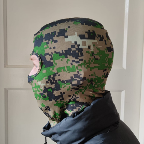 balaclava voor helm in het camouflage groen 