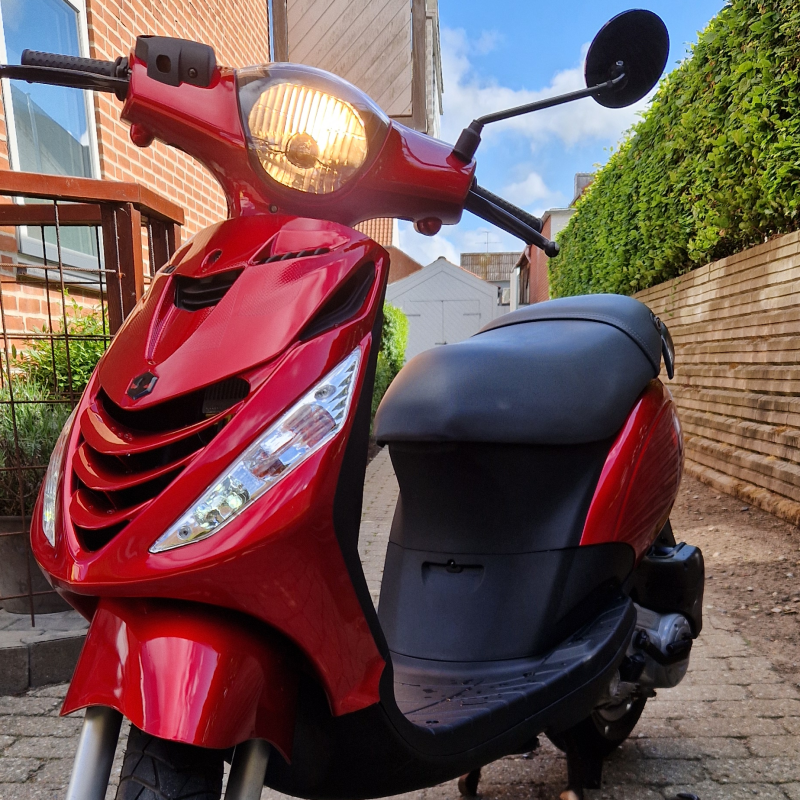 Piaggio Zip SP bodywork set candy red