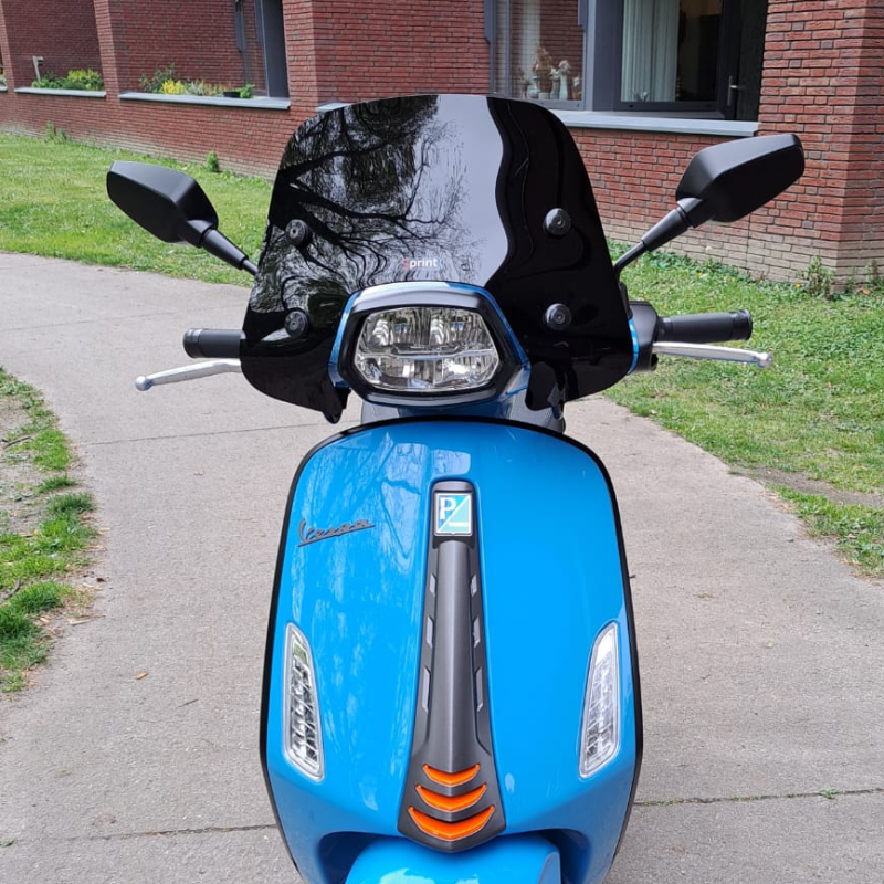 Low windshield Vespa Sprint gloss black smoke Regia (Made in EU)