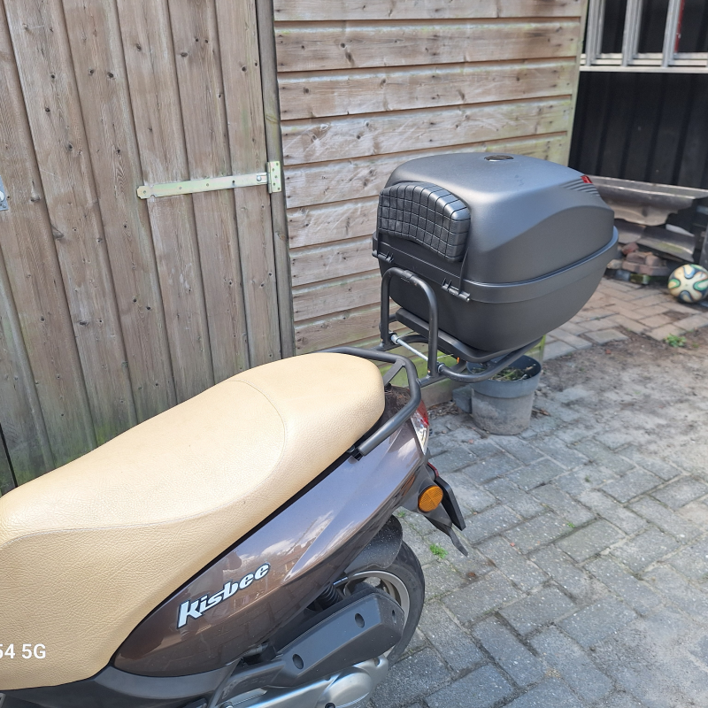 Top case storage box 32L with backrest