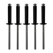 pompnager kentekenplaathouder in het zwart