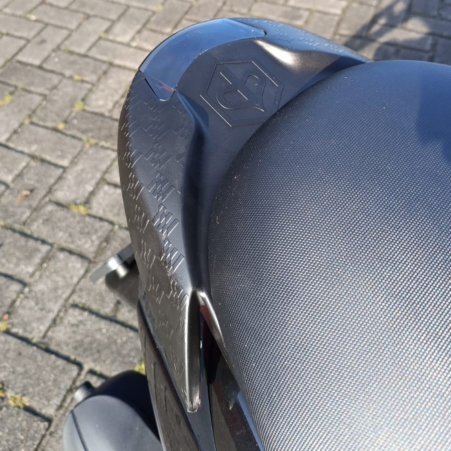 SP spoiler rear wing Piaggio Zip original 576121