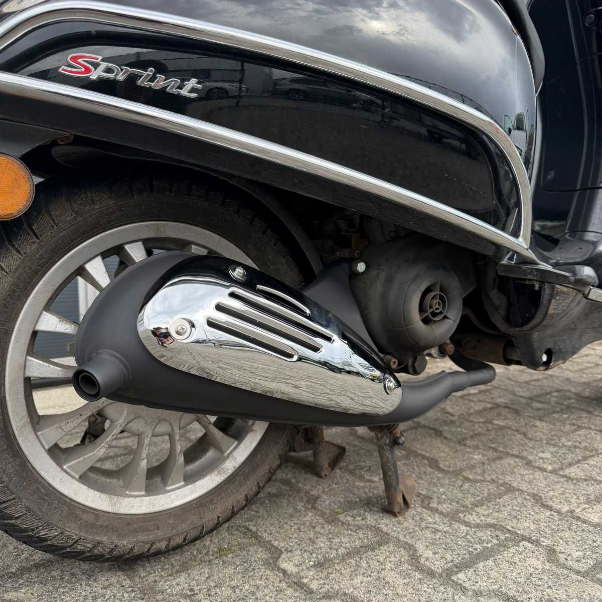 Auspuff Vespa LX50, Sprint und Primavera 4T 2V Originalmodell