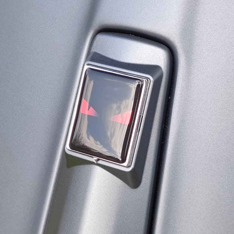 boze ogen rood voor vespa