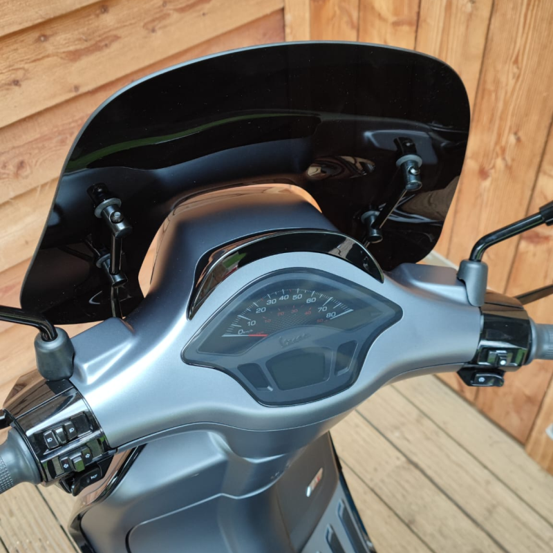 vespa sprint smoked tellerglas