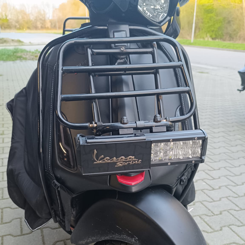 Vorderer Gepäckträger Vespa Sprint/Primavera Schwarz glänzend (Made in EU)