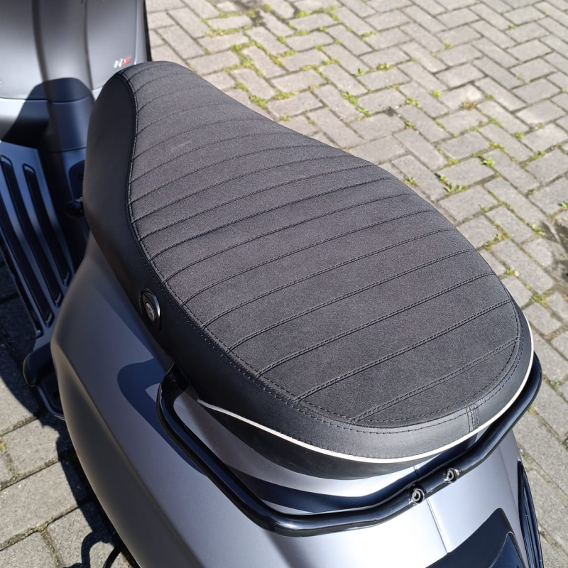 Saddle cover Vespa Sprint/Primavera alcantara original